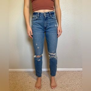Abercrombie & Fitch Curve Love Mom Jeans